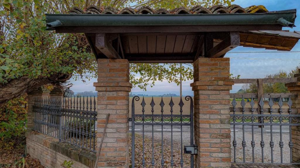 Agriturismo Garzole Кастельфранко-Емілія Екстер'єр фото
